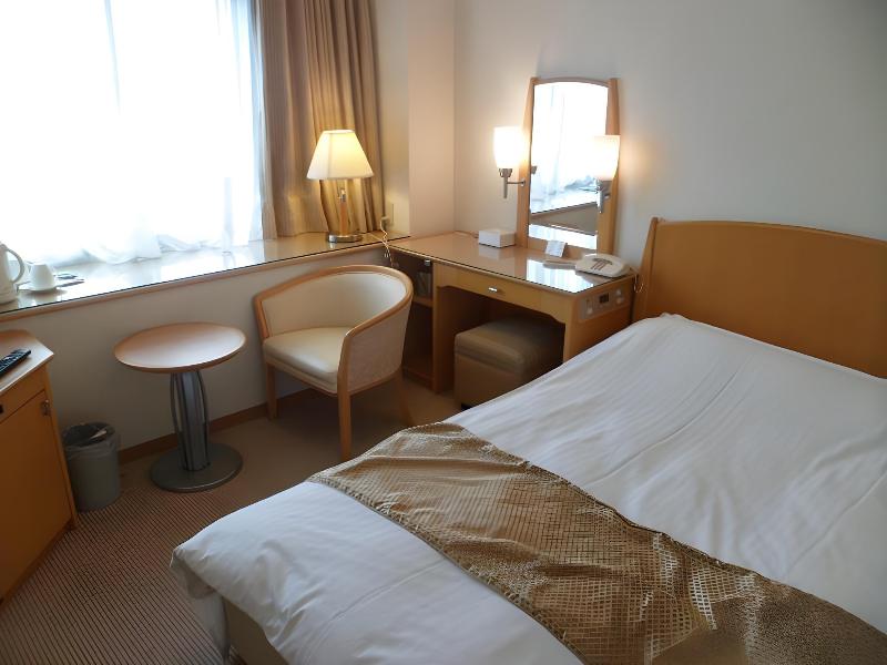 Kobe Luminous Hotel image