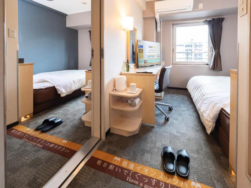 Super Hotel Osaka Natural Hot Springs image