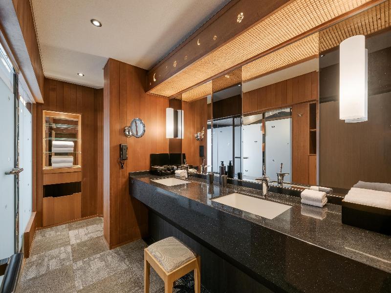 Hotel Gajoen Tokyo image