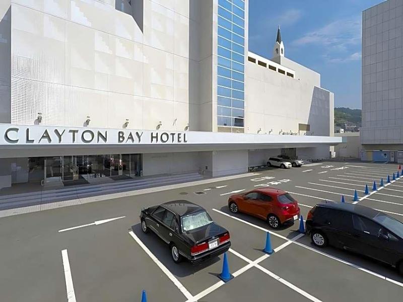 Clayton Bay Hotel image