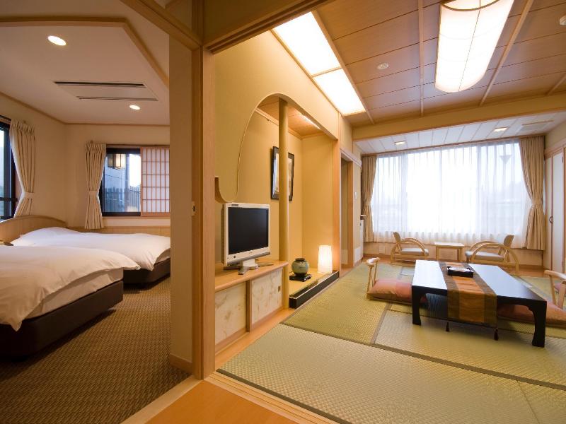 Ooike Hotel image
