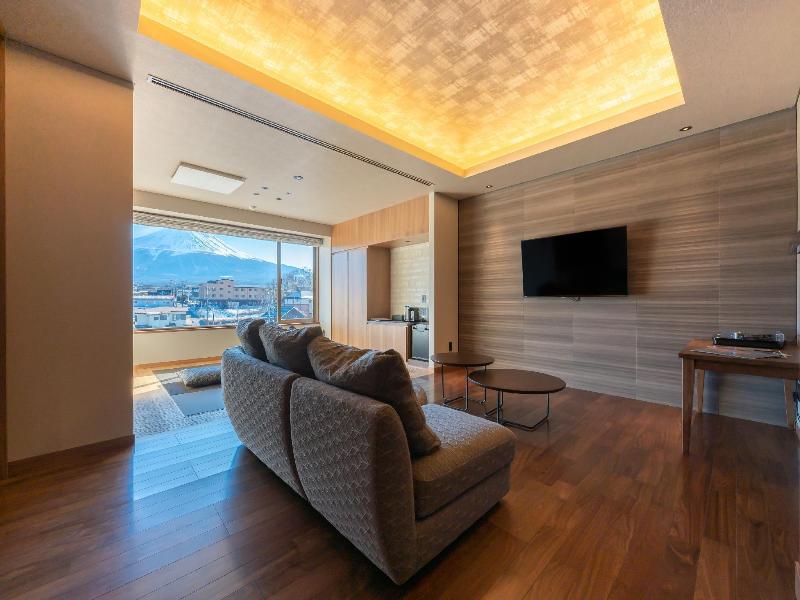 Ooike Hotel image