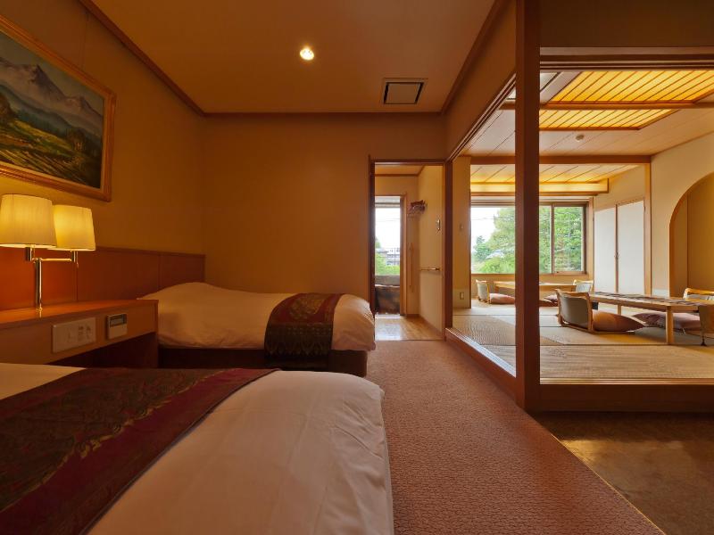 Ooike Hotel image