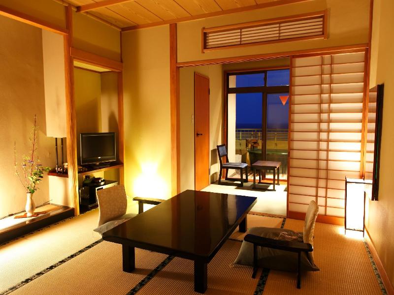 Inatori Tokai Hotel Yuen image