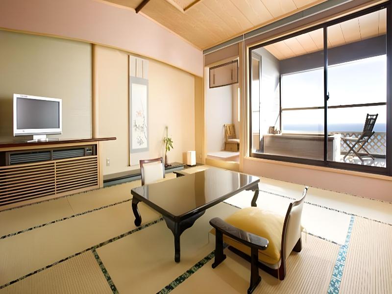 Inatori Tokai Hotel Yuen image