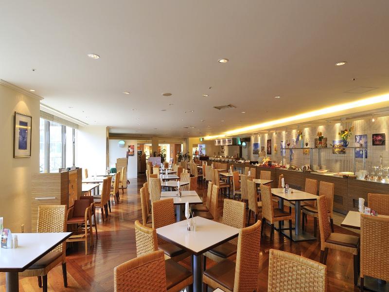 Loisir Spa Tower Naha image