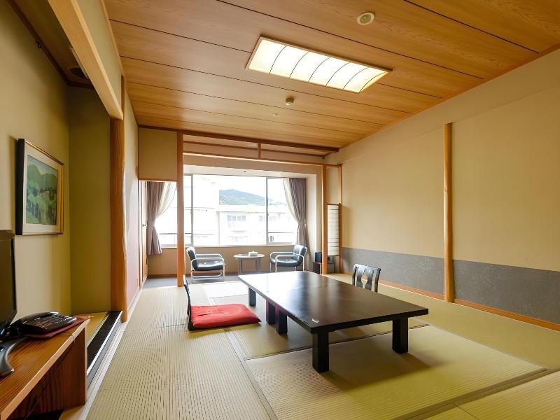 Hotel Ravie Kawaryo image