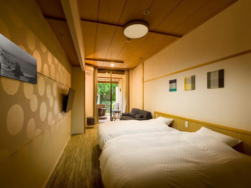 Isekaguraba Resort Sennomori image