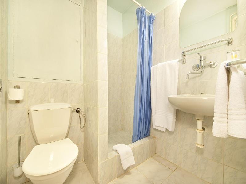 Henrietta Hotel image