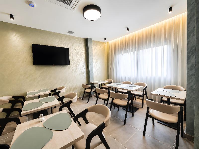 Garni Hotel Fineso image