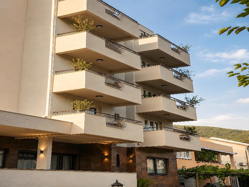 Garni Hotel Fineso image