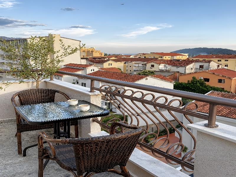 Garni Hotel Fineso image