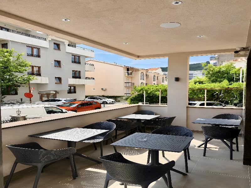 Garni Hotel Fineso image