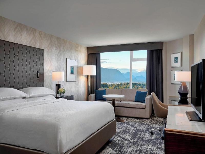 Sheraton Vancouver Guildford Hotel image