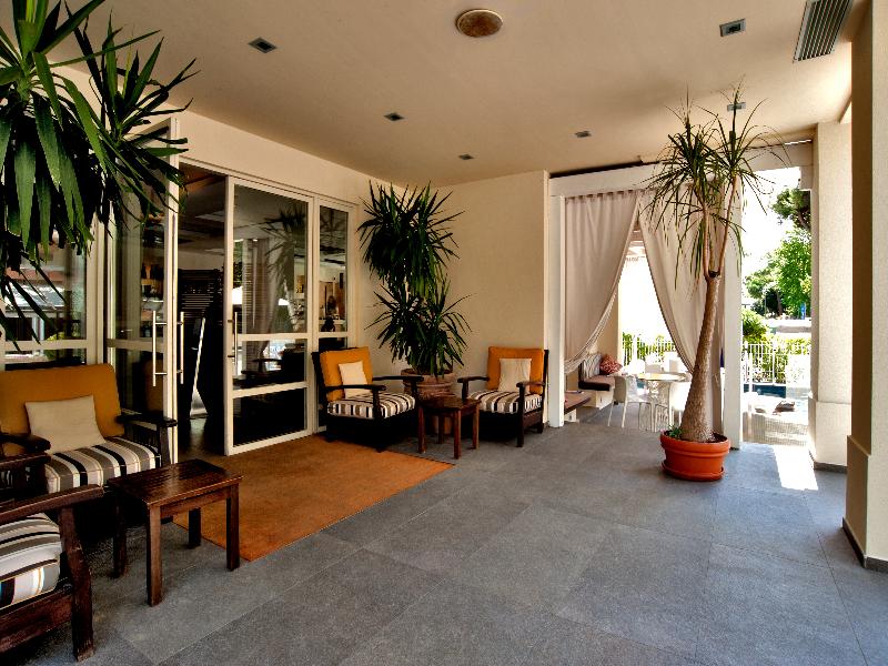 Le Rose Suite Hotel image