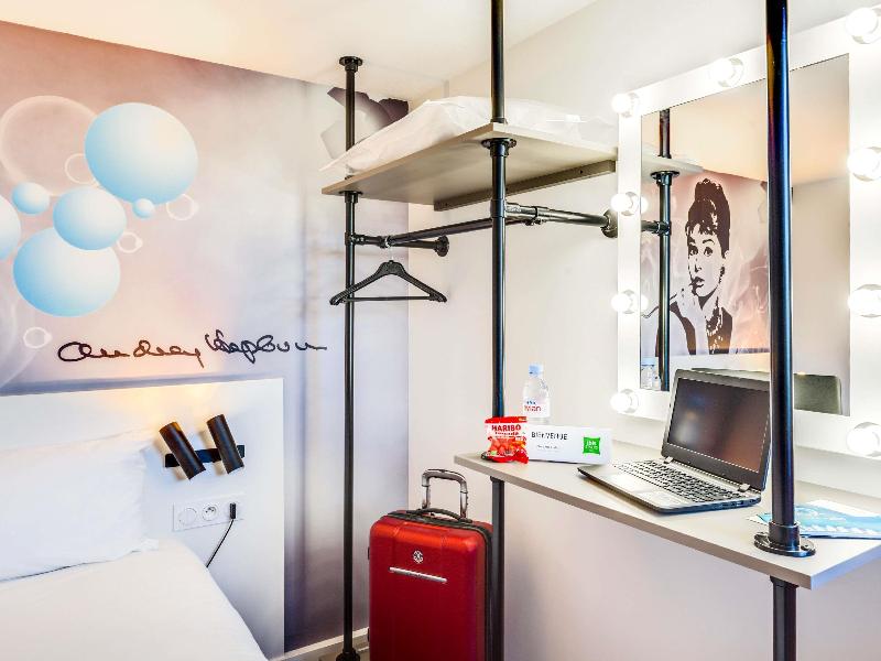 Ibis Styles Paris Saint Denis Plaine image