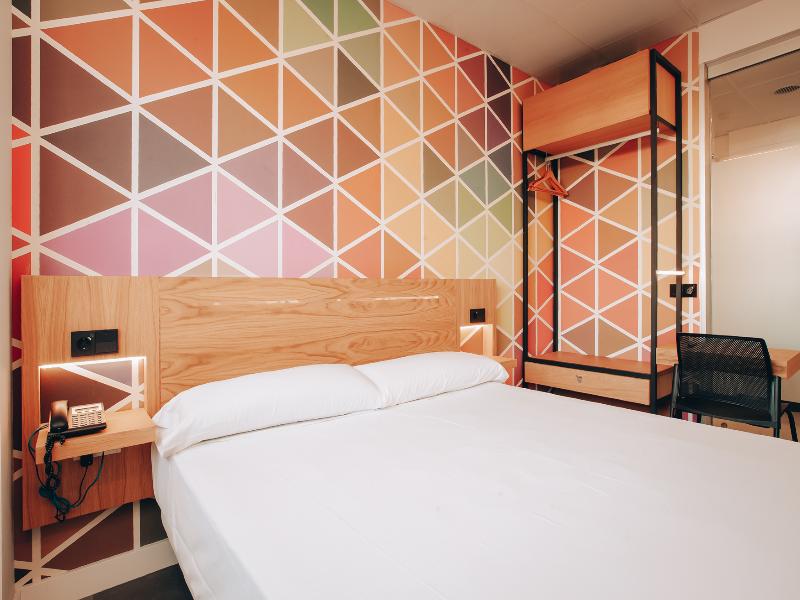 Vertice Roomspace Madrid image