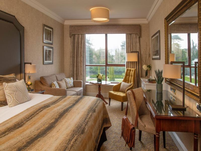 St Helens Hotel image