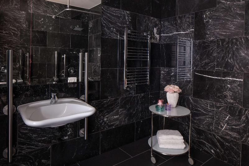 Stay in style at Anantara The Marker Dublin