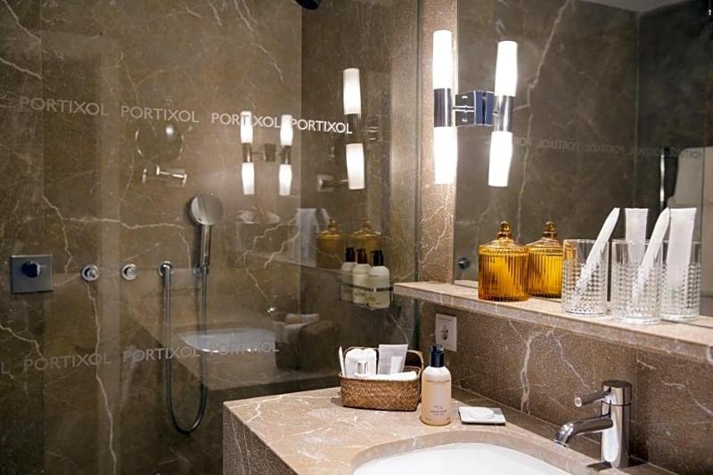 Hotel Portixol image