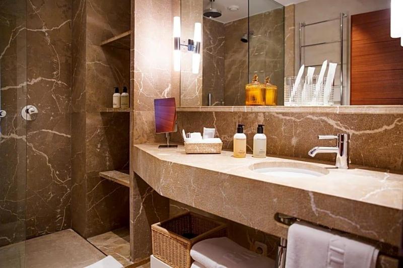 Hotel Portixol image