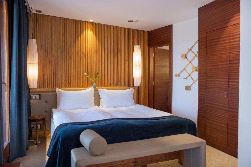 Hotel Portixol image