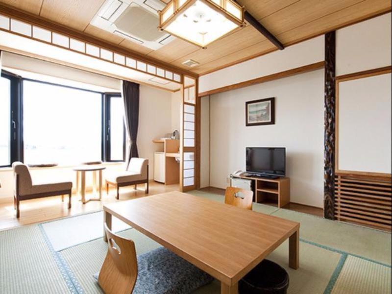 Tokachigawa Onsen Kangetsuen Hotel image
