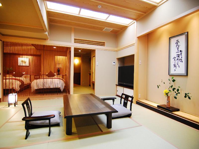 Shin Iya Onsen Hotel Kazurabashi