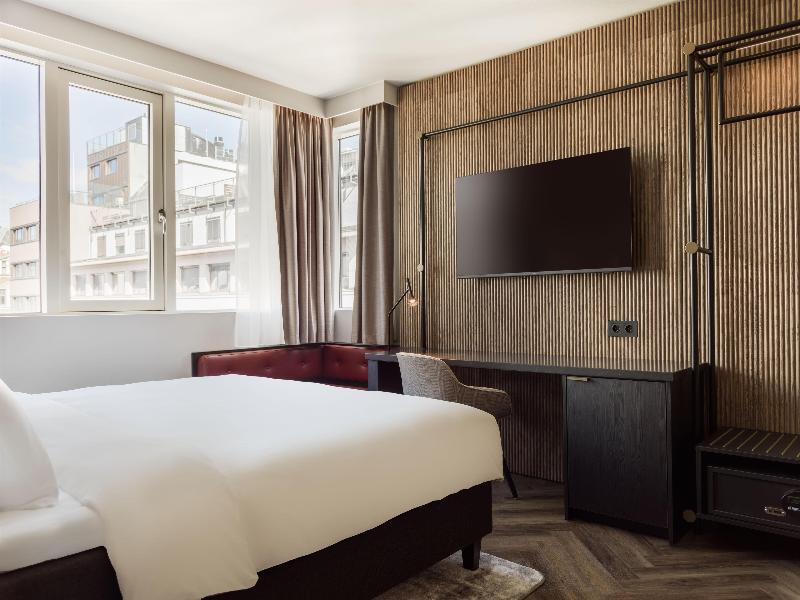 Park Inn Oslo image