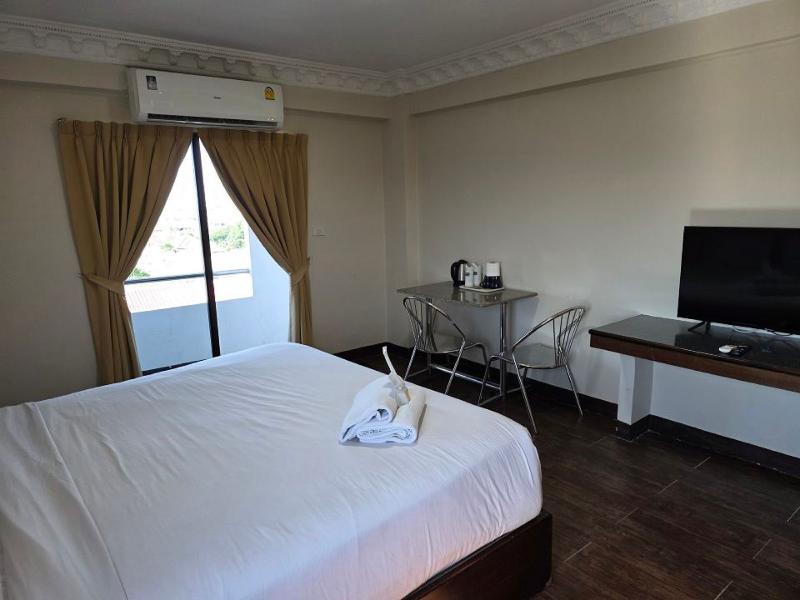 Tara Lake Hotel image