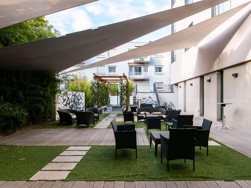 Hôtel Mercure Villefranche-en-Beaujolais - Ici  image