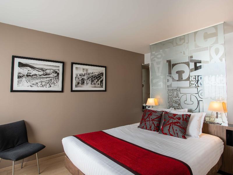 Hôtel Mercure Villefranche-en-Beaujolais - Ici  image
