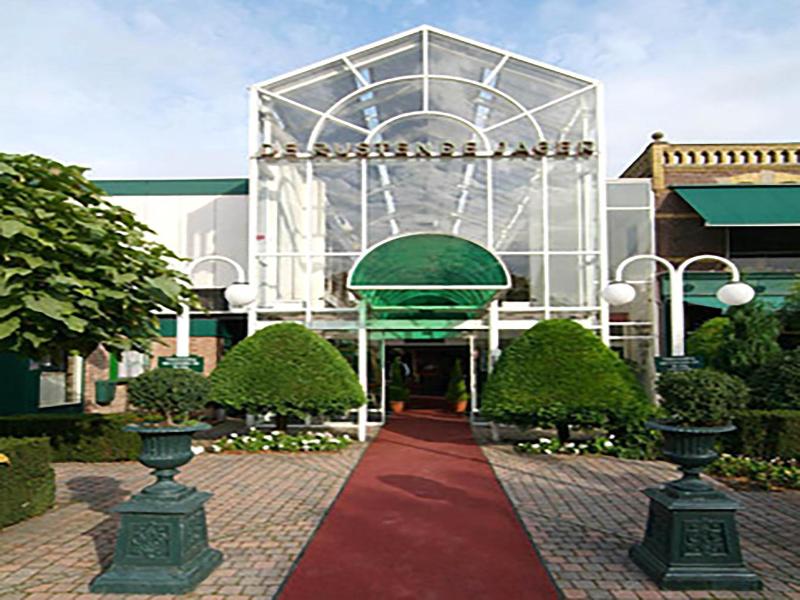 Hotel De Rustende Jager image