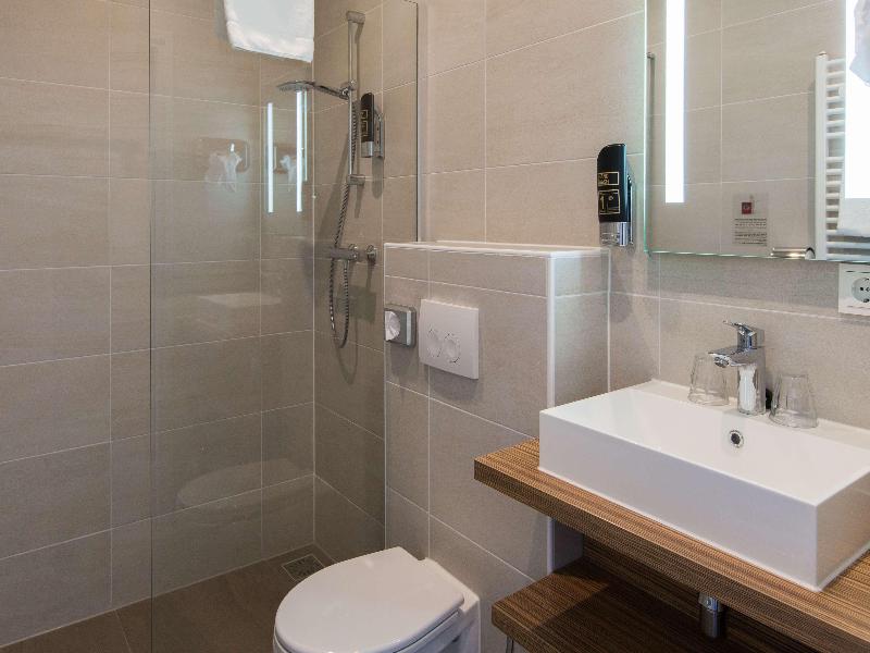 Best Western Hotel Den Haag image