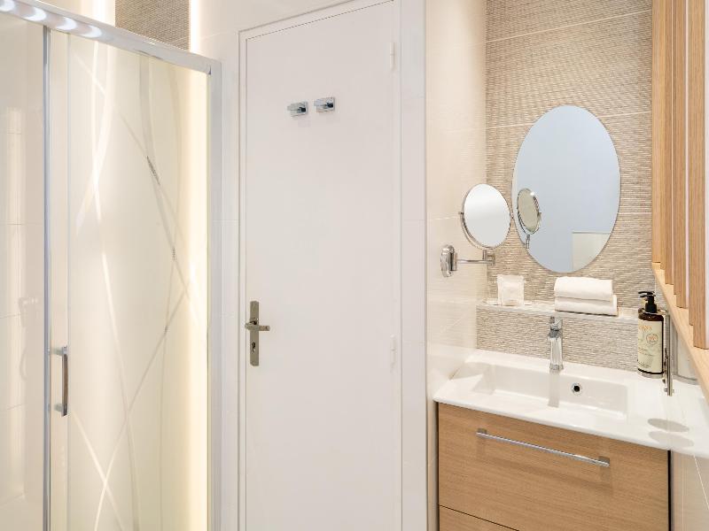 Best Western Plus La Rade image