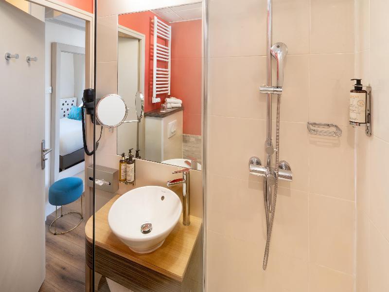 Best Western Plus La Rade image