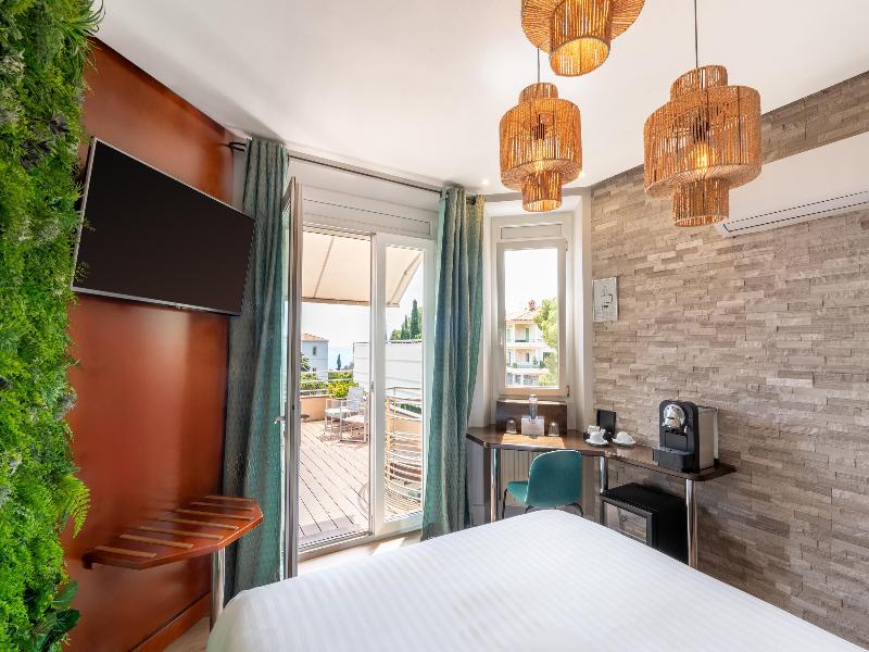 Best Western Plus La Rade image