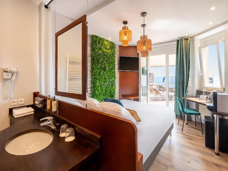 Best Western Plus La Rade image