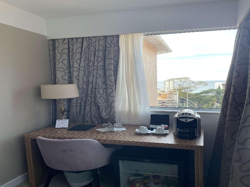 Best Western Plus La Rade image