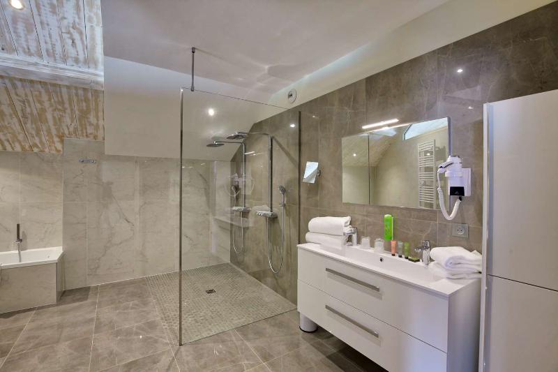 Best Western Premier Santa Maria image