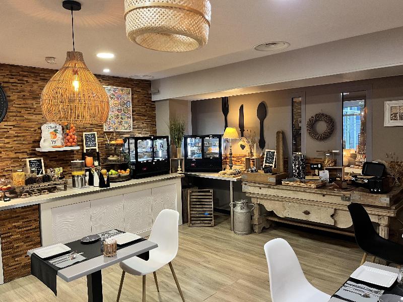 Best Western Hotel La Mare O Poissons image
