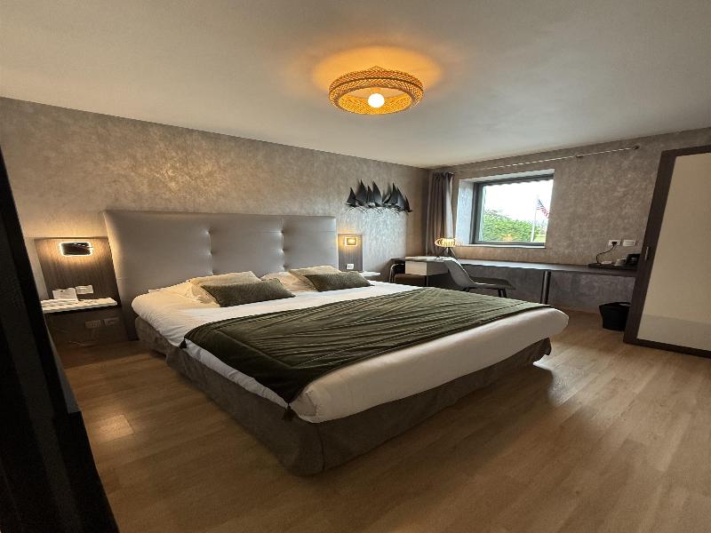 Best Western Hotel La Mare O Poissons image