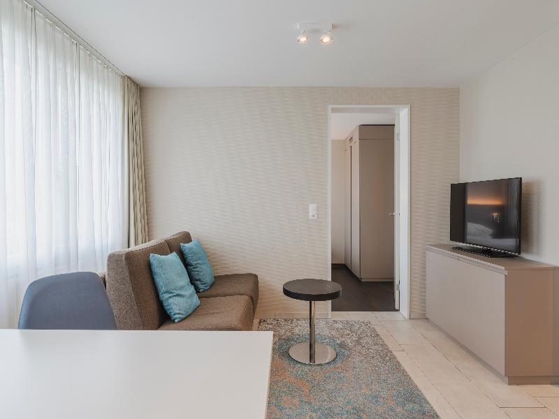 Amanthos Living Zürich Airport image