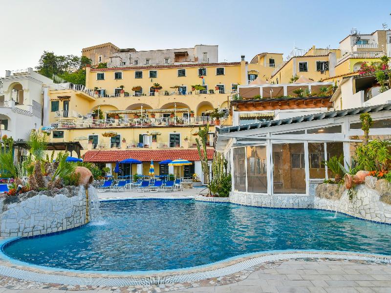 Terme Saint Raphael Hotel image