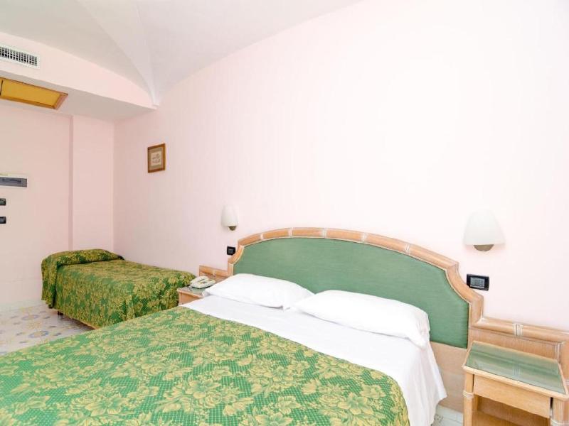 Terme Saint Raphael Hotel image