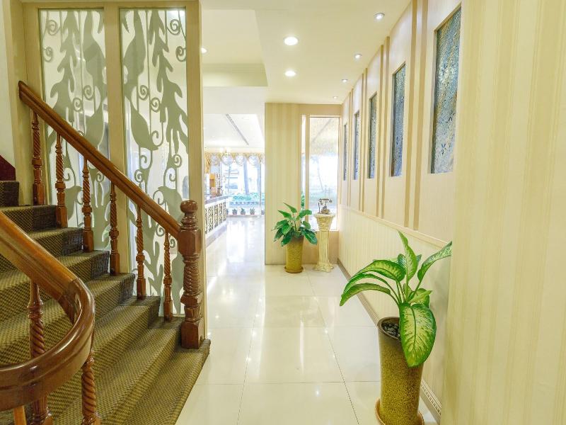 Spring Art Hotel image