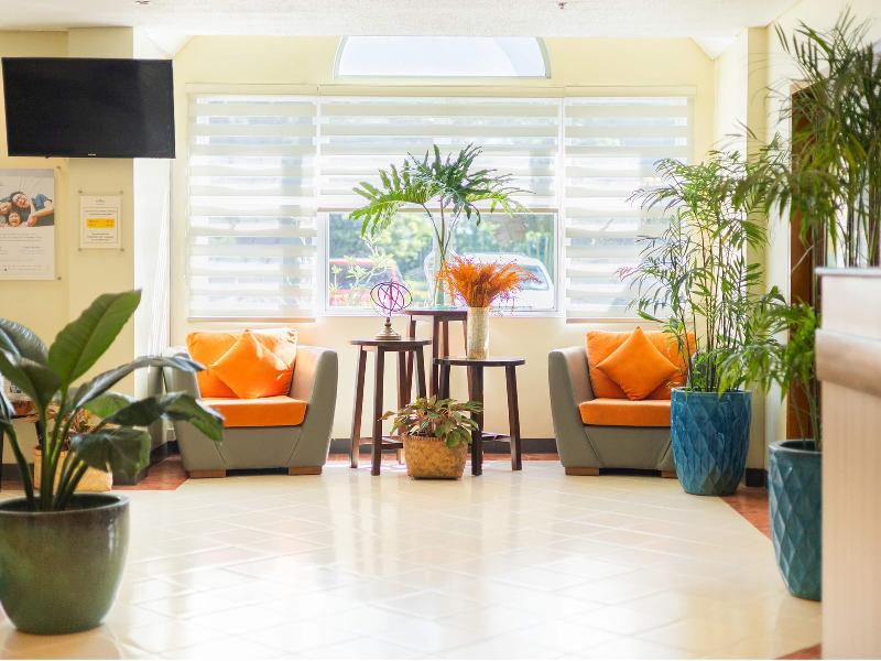 Microtel By Wyndham Tarlac image