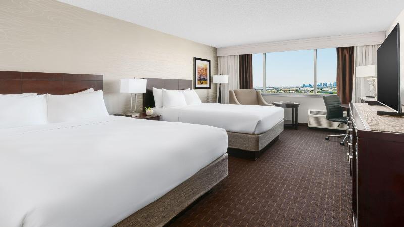 Phoenix Airport Plaza Hotel Phoenix Airport Plaza Hotel