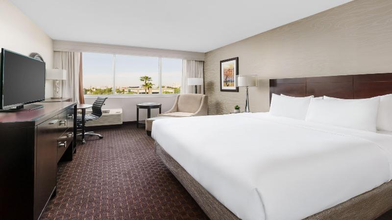 Phoenix Airport Plaza Hotel Phoenix Airport Plaza Hotel