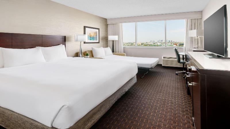Phoenix Airport Plaza Hotel Phoenix Airport Plaza Hotel